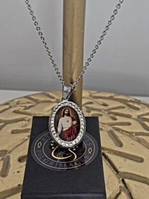 SACRED HEART NECKLACE